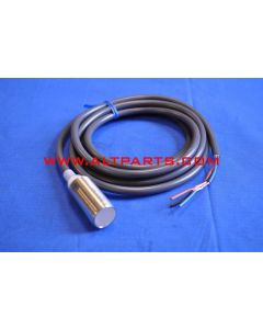 E2E-X5F2 Proximity Switch | Amada # 74389454